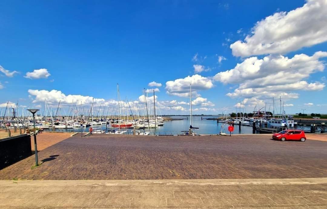 De Corner Van Zeeland Met Jacuzzi 圣安娜兰 外观 照片